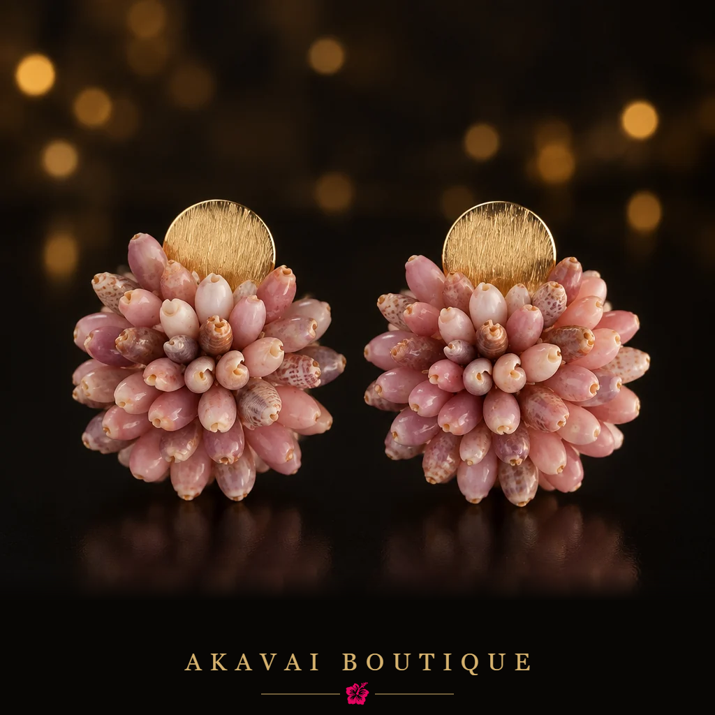 Boucles FETIA en coquillages roses sur fond noir – Akavai Boutique
