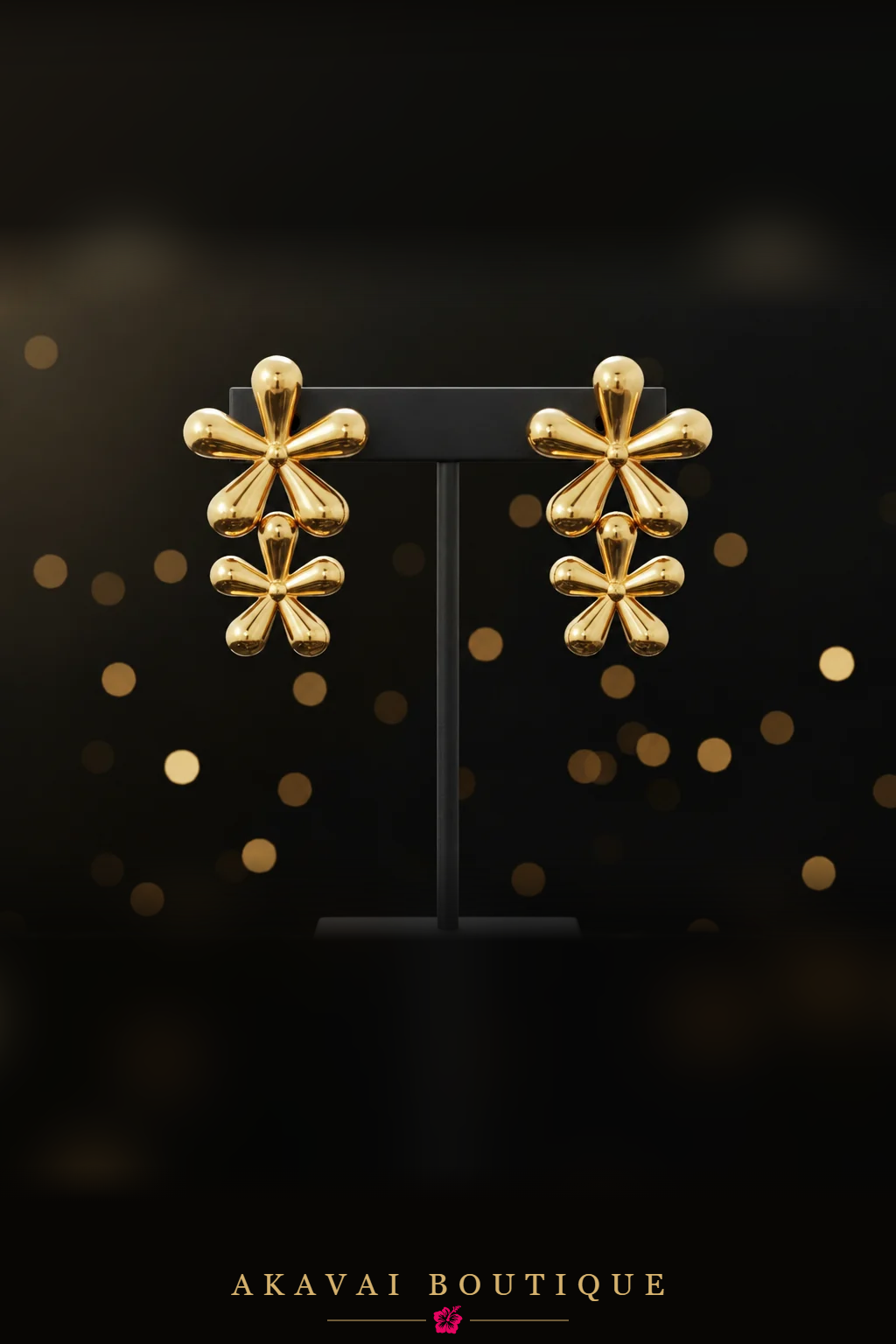 Puces double fleur dorées sur présentoir – Akavai Boutique